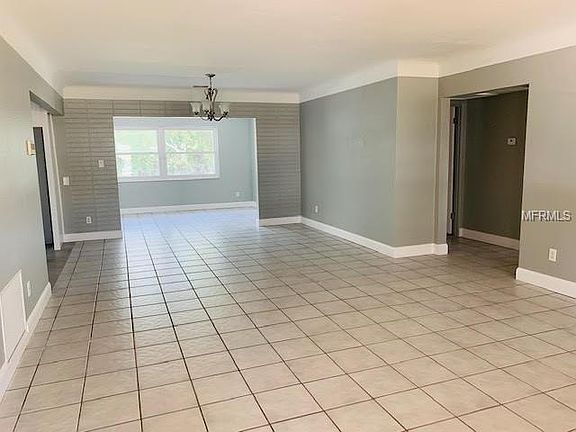 4th image of 3975 17th Ave N