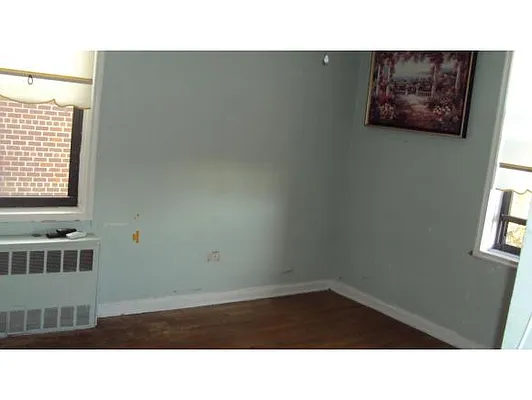 Sold by Doreen Greenwood Inc. | media 8