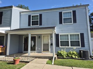 3784 Lakepointe Dr, Northwood, OH 43619