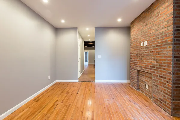 Rented by Garfield Realty  | media 29