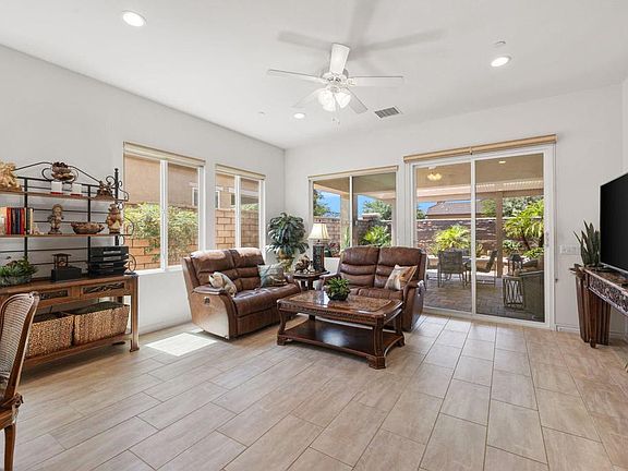 4th image of 85639 Treviso Dr