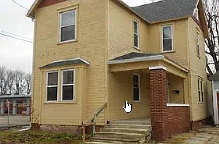 1st image of 310 N Elm St