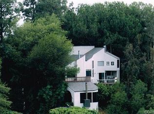 3890 Cody Rd, Sherman Oaks, CA 91403