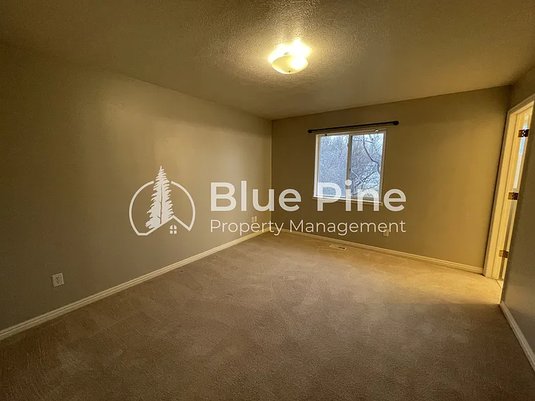 3863 Ridgeview Cir — Photo 15