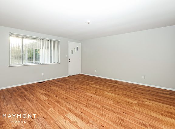5th image of 725 Albert St