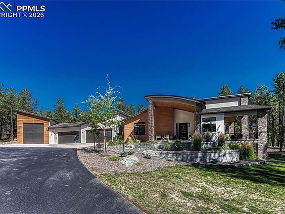 2nd image of 4760 Hidden Rock Rd