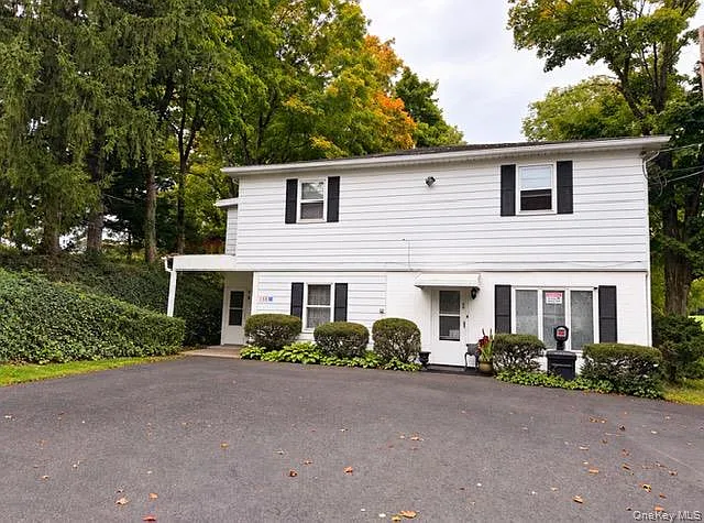 2 bed, 1.0 bath, 1200 sqft, $1,995 — Photo 1