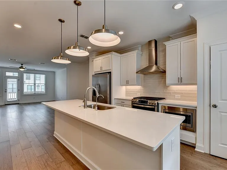 603 Millcroft Blvd — Photo 1