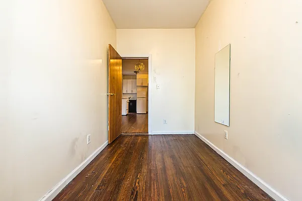 Rented by Nooklyn NYC LLC | media 62