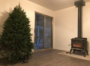 208 W Simmons Rd, Turlock, CA 95380