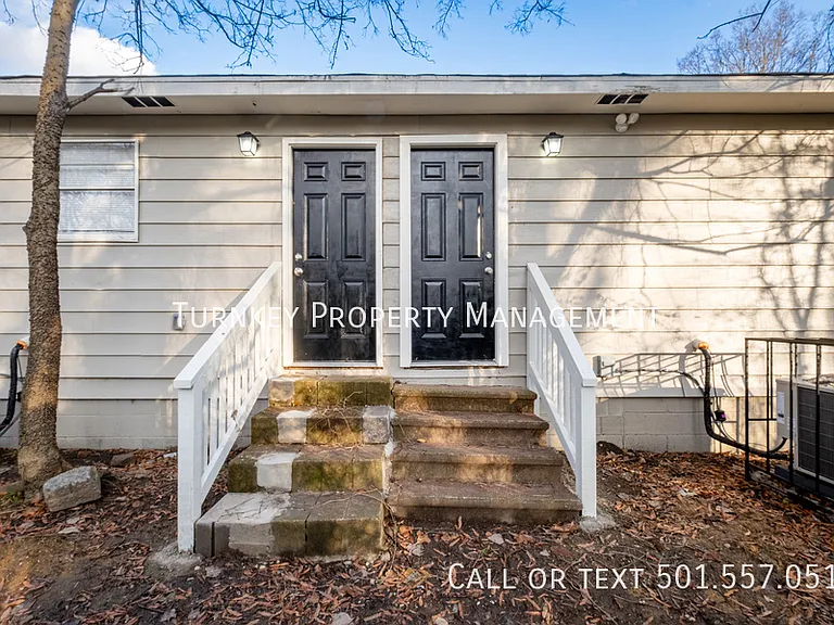 1626 Brown St #A — Photo 7