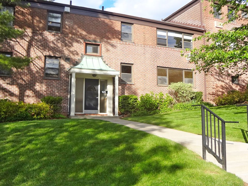 125 Beacon Hill Drive