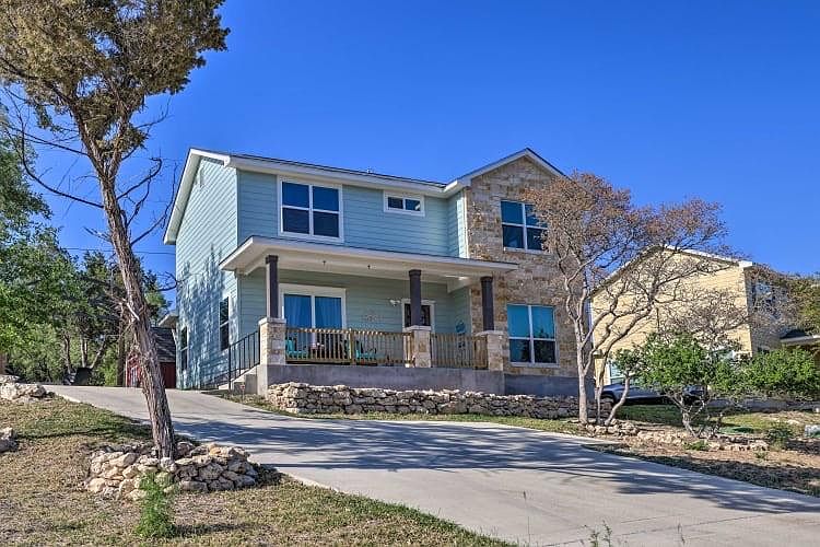 1st image of 2215 Grandview Frst