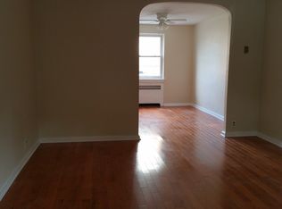 413 Glendale Rd, Upper Darby, PA 19082