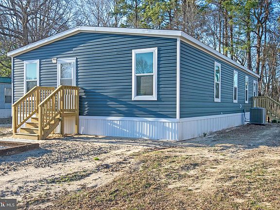 2nd image of 11315 7th St #212