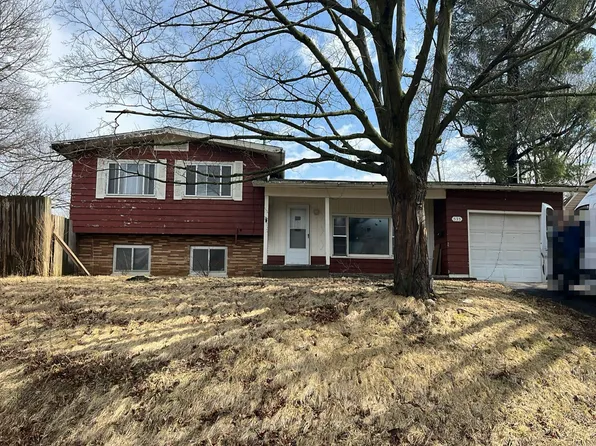 535 N Avenue C, Canton, IL 61520