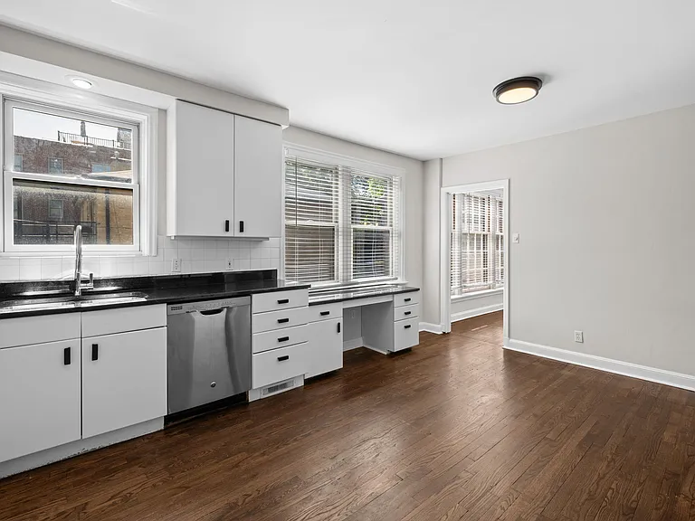 7535 Oxford Dr #2 — Photo 10