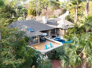 33 Long Brow Rd, Hilton Head Island, SC 29928