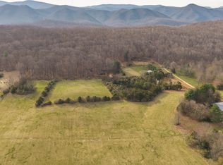 7598 N Lee Hwy, Raphine, VA 24472