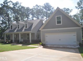 1832 Hidden Creek Dr #14, Hoschton, GA 30548