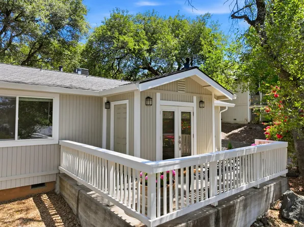 14419 Sun Forest Dr, Penn Valley, CA 95946
