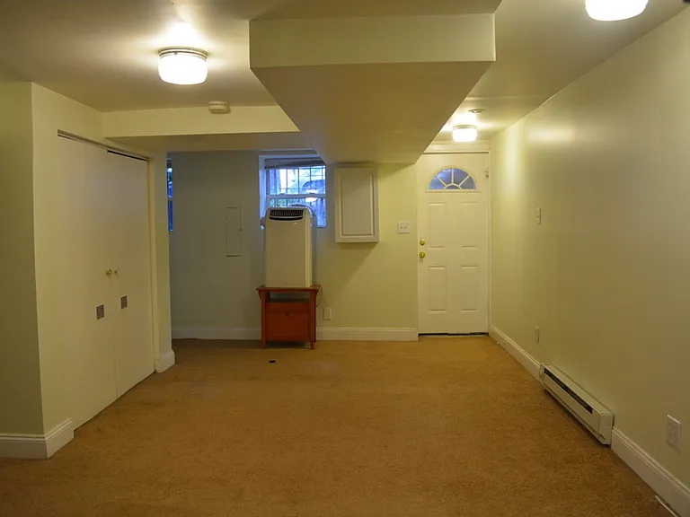 1111 5th St NW #2 — Photo 9