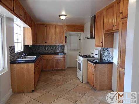 3rd image of 2988 53rd St