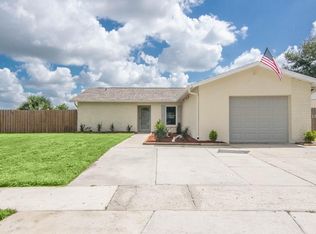 1019 Old Field Dr, Brandon, FL 33511