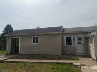 630 Dewey Ave #B, Phillipsburg, NJ 08865