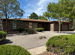 5305 Revi Don Dr NE, Albuquerque, NM 87111
