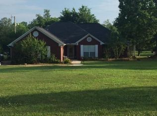1106 Bankhead Rd SW, Mantachie, MS 38855