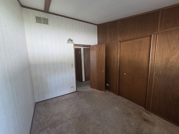 4th image of 433 25th Ave