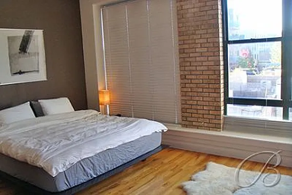 Rented by Bellmarc Realty | media 15