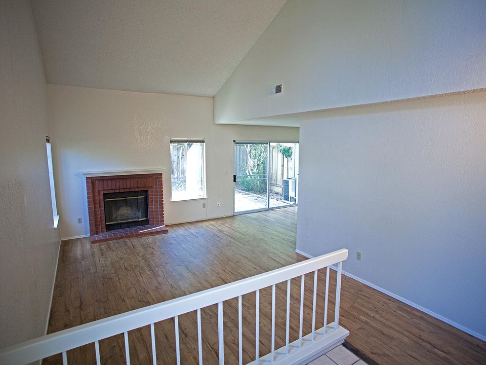 1st image of 2954 Carrington Ct