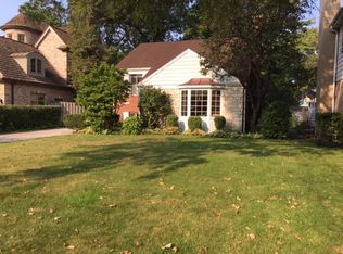 1217 Princeton Pl, Wilmette, IL