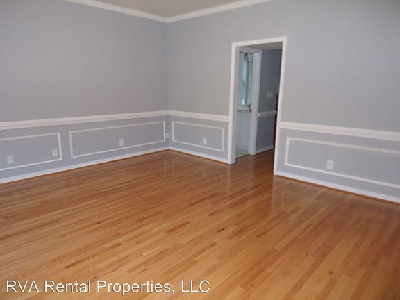 4th image of 2308 Fairmount Ave