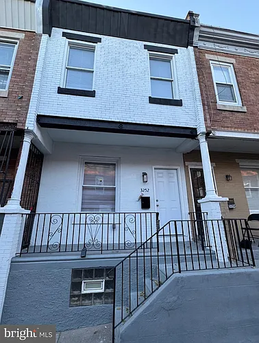3252 N Hope St Photo 1
