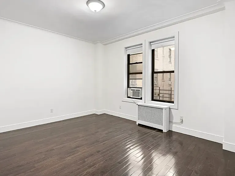15 W 55th St #3B — Photo 12
