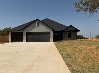 2204 Winter Ridge Rd, Blanchard, OK 73010