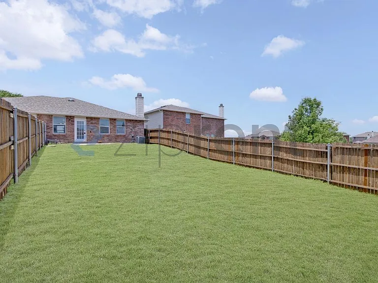 1320 Junction Run — Photo 30