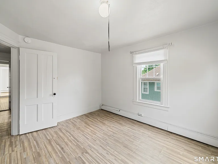 66 Pearl St — Photo 14