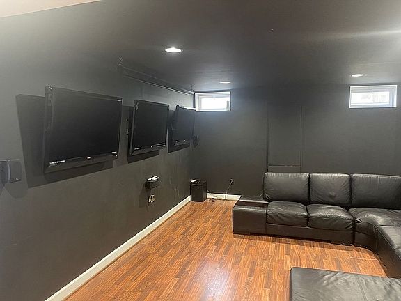 4th image of 18092 Camdenhurst Dr