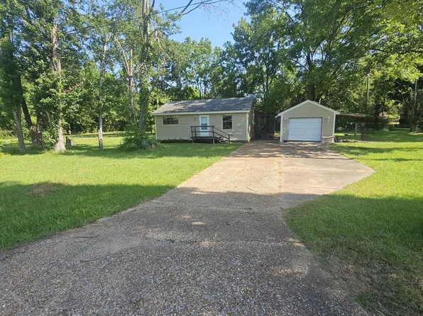 13224 Abernathy Rd, Byhalia, MS 38611