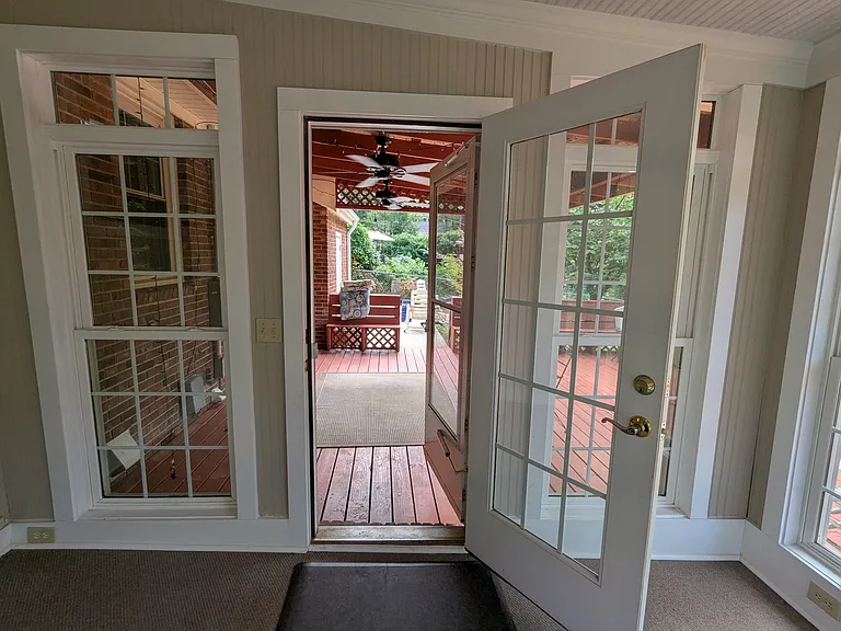 Sunroom Access to Deck