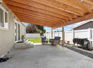 310 E Montana Ave, Hermiston, OR 97838