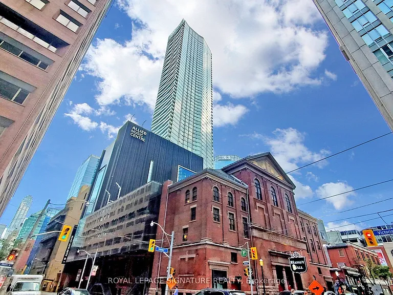 197 Yonge St #4409 — Photo 2