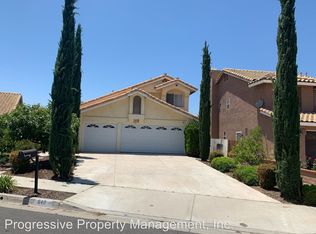 640 La Cumbre Cir, Corona, CA 92879