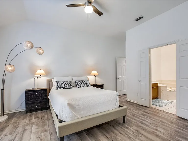 3306 Ashleaf Dr — Photo 8
