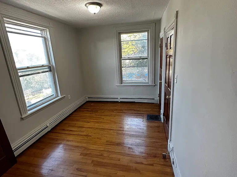 29 E Cottage St #2 — Photo 6