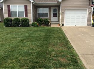 126 Pirates Cove Ln, Bowling Green, KY 42103